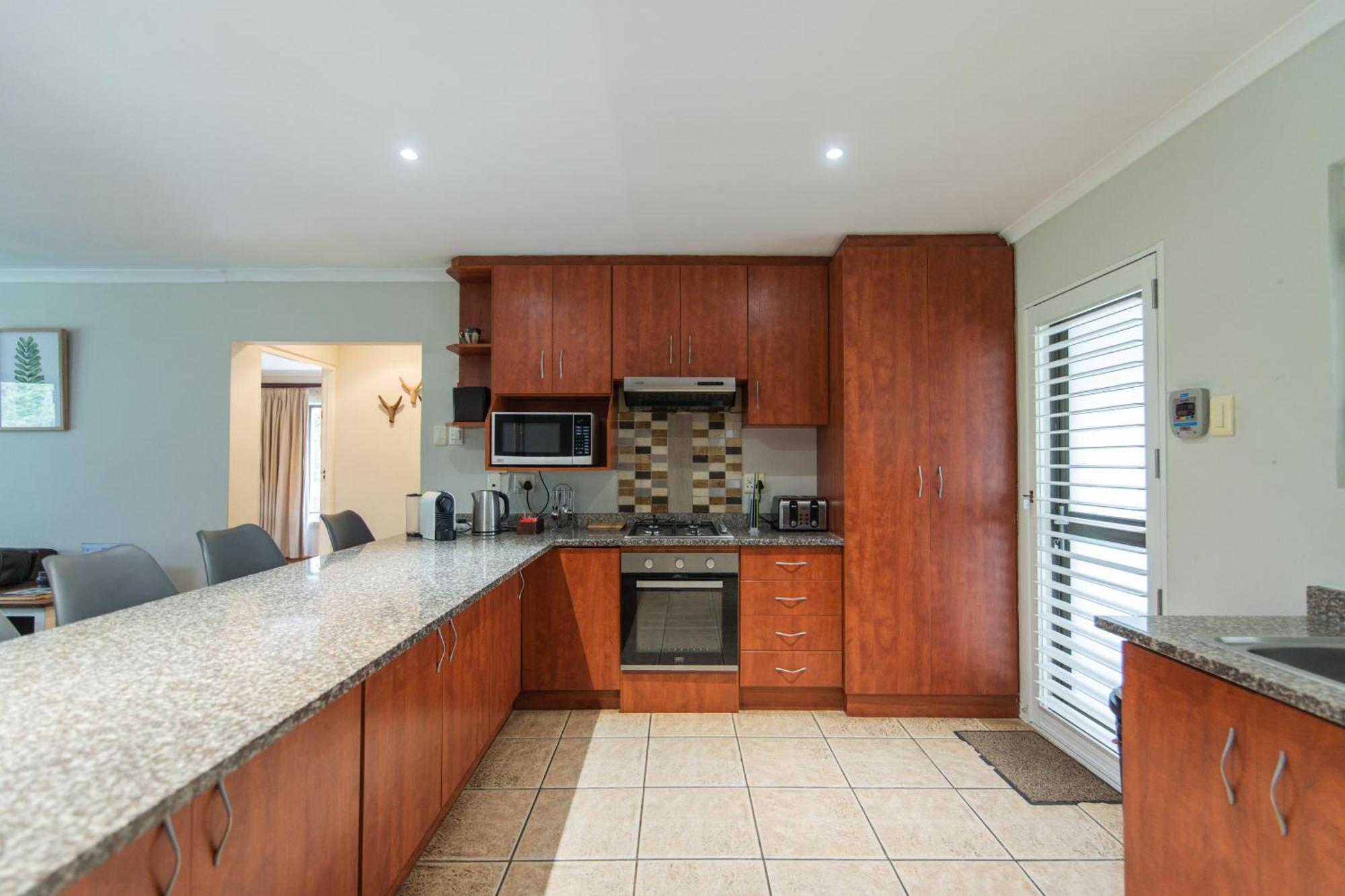 Thunzi Bush Lodge Beachview Exterior photo